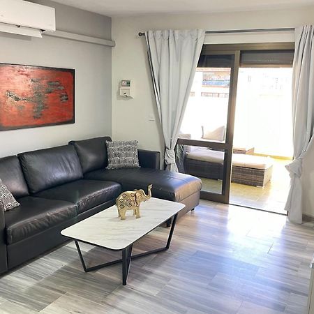 2 Bedroom 2 Bathroom Apartment In The Heart Of Fuengirola With Big Terrace And Free Parking Space Close To Beach Kültér fotó