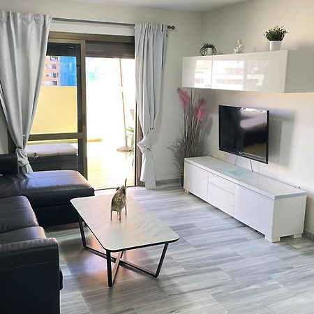 2 Bedroom 2 Bathroom Apartment In The Heart Of Fuengirola With Big Terrace And Free Parking Space Close To Beach Kültér fotó